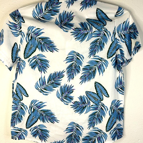 Boys 11/12 SHEIN Tropical Hawaiian Leaf Shirt Blue Green Short Sleeve Button Up - Picture 6 of 6